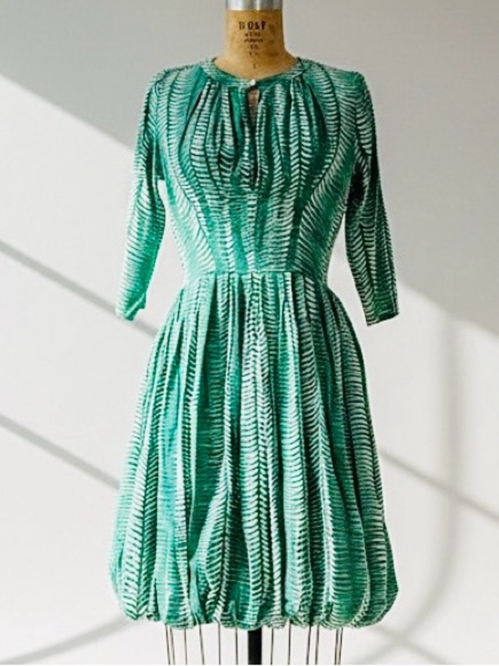Tracy Reese Silk Blend Botanical Fit & Flare Bubble Hem Dress Size 4